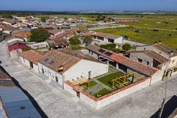 lagar de justa casa rural en adrados